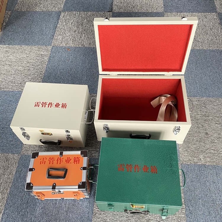 麻山爆破工程作业箱如何选择？玻璃钢与传统材质的全面对比